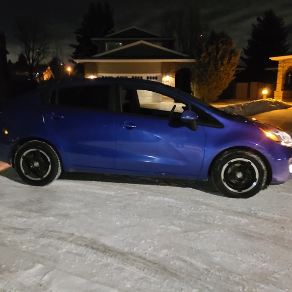 Car - Picture 9 of 12